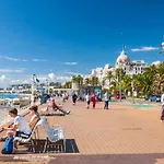 Studio Au Coeur De Nice Lumineux